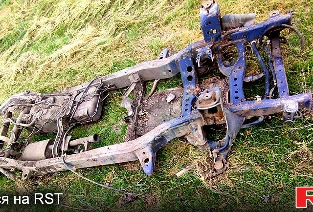 Тойота ФЖ Крузер, об'ємом двигуна 4 л та пробігом 100 тис. км за 7000 $, фото 2 на Automoto.ua