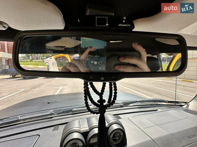 Желтый Тойота ФЖ Крузер, объемом двигателя 3.96 л и пробегом 161 тыс. км за 25900 $, фото 22 на Automoto.ua