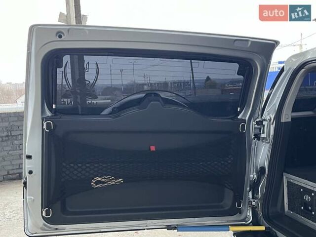 Серый Тойота ФЖ Крузер, объемом двигателя 3.96 л и пробегом 271 тыс. км за 26099 $, фото 41 на Automoto.ua