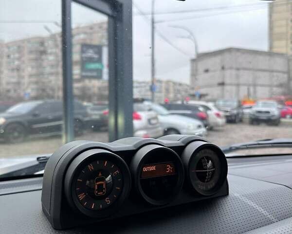 Серый Тойота ФЖ Крузер, объемом двигателя 3.96 л и пробегом 403 тыс. км за 18290 $, фото 25 на Automoto.ua