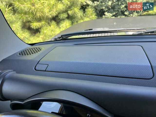 Зеленый Тойота ФЖ Крузер, объемом двигателя 3.96 л и пробегом 145 тыс. км за 27900 $, фото 29 на Automoto.ua