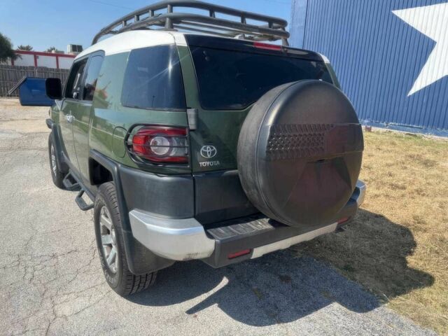 Зелений Тойота ФЖ Крузер, об'ємом двигуна 4 л та пробігом 87 тис. км за 8700 $, фото 7 на Automoto.ua