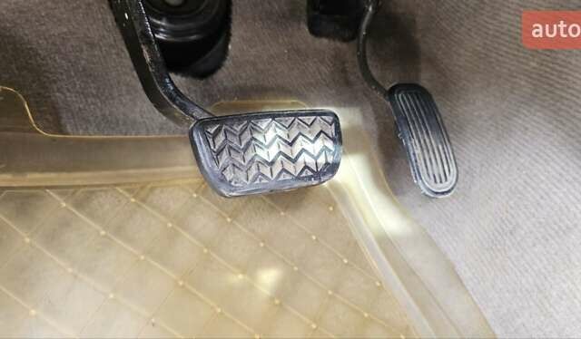 Тойота Фортунер 2006 в Надворной на Automoto.ua Бежевый Тойота Фортунер, объемом двигателя 4 л и пробегом 176 тыс. км за 9500 $, фото 5 на Automoto.ua