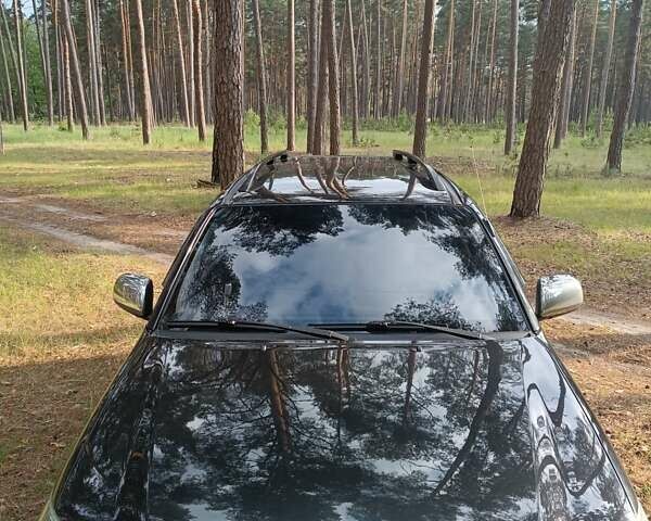 Тойота Фортунер 2005 у Лебедине на Automoto.ua Чорний Тойота Фортунер, об'ємом двигуна 4 л та пробігом 232 тис. км за 11700 $, фото 7 на Automoto.ua