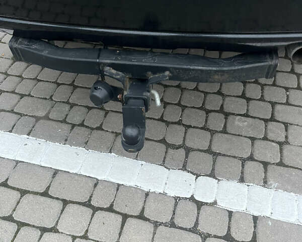 Черный Тойота Фортунер, объемом двигателя 2.7 л и пробегом 351 тыс. км за 12700 $, фото 8 на Automoto.ua