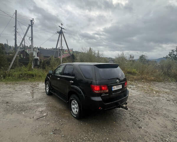Тойота Фортунер 2006 в Рахове на Automoto.ua Черный Тойота Фортунер, объемом двигателя 2.69 л и пробегом 290 тыс. км за 12200 $, фото 7 на Automoto.ua