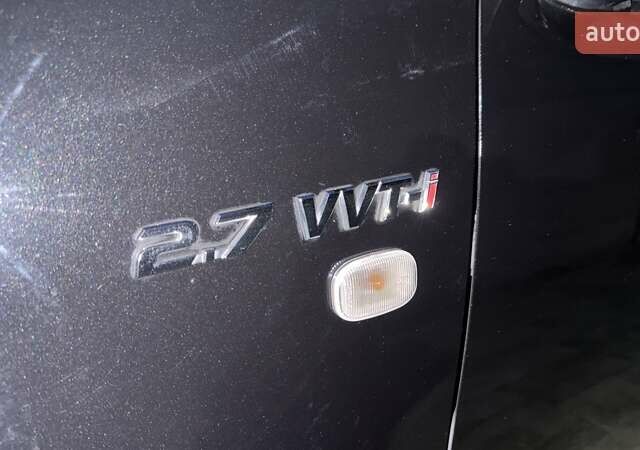 Черный Тойота Фортунер, объемом двигателя 2.7 л и пробегом 205 тыс. км за 11500 $, фото 18 на Automoto.ua