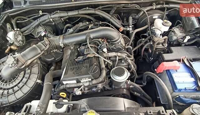 Черный Тойота Фортунер, объемом двигателя 2.7 л и пробегом 186 тыс. км за 15500 $, фото 33 на Automoto.ua