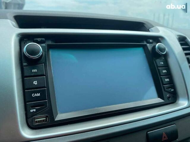 Тойота Фортунер, объемом двигателя 0 л и пробегом 145 тыс. км за 16990 $, фото 15 на Automoto.ua