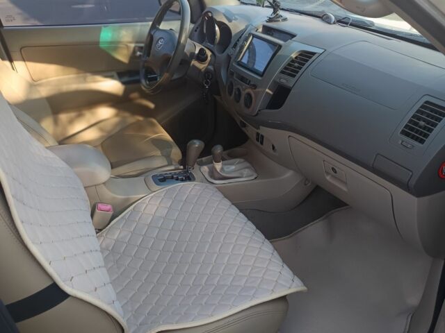 Тойота Фортунер 2006 в Одессе на Automoto.ua Серый Тойота Фортунер, объемом двигателя 3 л и пробегом 192 тыс. км за 11200 $, фото 3 на Automoto.ua