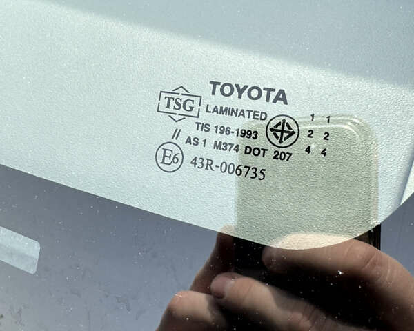 Серый Тойота Фортунер, объемом двигателя 3.96 л и пробегом 244 тыс. км за 21800 $, фото 8 на Automoto.ua