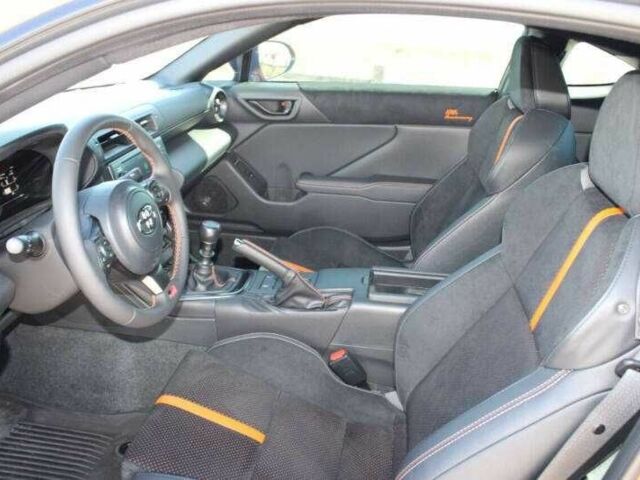 Оранжевый Тойота ГТ 86, объемом двигателя 2.4 л и пробегом 2 тыс. км за 10000 $, фото 10 на Automoto.ua