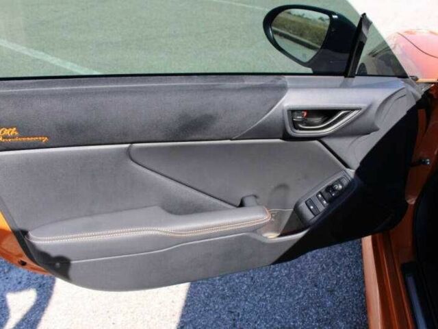 Оранжевый Тойота ГТ 86, объемом двигателя 2.4 л и пробегом 2 тыс. км за 10000 $, фото 8 на Automoto.ua