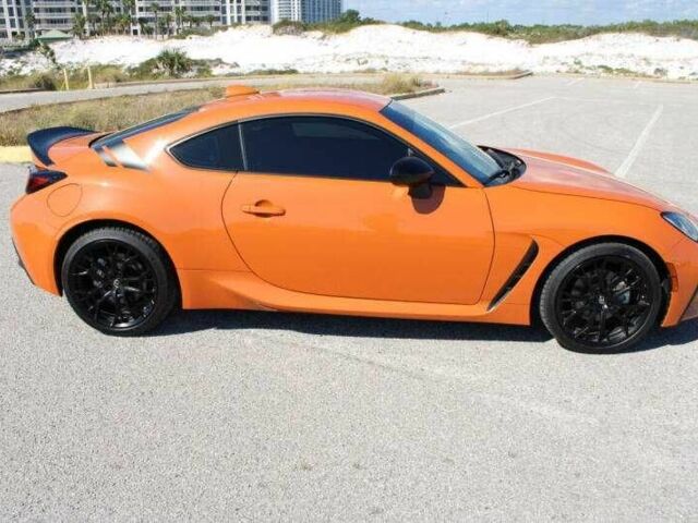 Оранжевый Тойота ГТ 86, объемом двигателя 2.4 л и пробегом 2 тыс. км за 10000 $, фото 5 на Automoto.ua