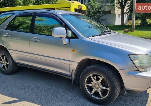 Сірий Тойота Харріер, об'ємом двигуна 3 л та пробігом 243 тис. км за 9500 $, фото 9 на Automoto.ua