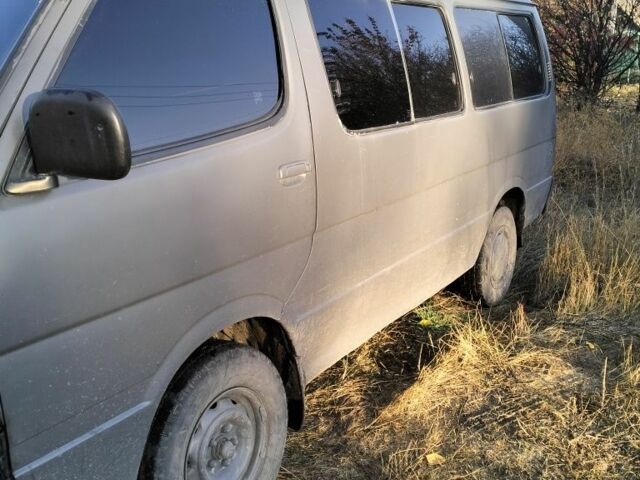 Тойота Хиасе 1992 в Синельниковом на Automoto.ua Белый Тойота Хиасе, объемом двигателя 2.5 л и пробегом 500 тыс. км за 4100 $, фото 1 на Automoto.ua