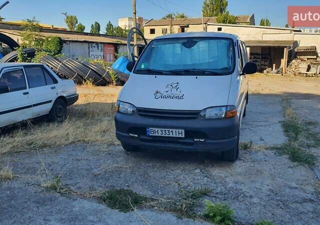 Белый Тойота Хиасе, объемом двигателя 2.4 л и пробегом 550 тыс. км за 6700 $, фото 11 на Automoto.ua