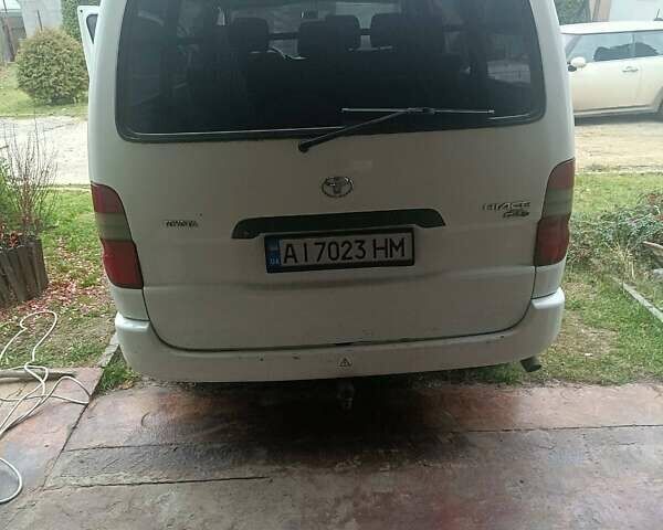 Білий Тойота Хіасє, об'ємом двигуна 2.45 л та пробігом 460 тис. км за 6000 $, фото 4 на Automoto.ua