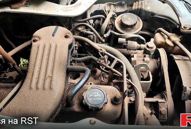 Белый Тойота Хиасе, объемом двигателя 2.2 л и пробегом 97 тыс. км за 5900 $, фото 7 на Automoto.ua