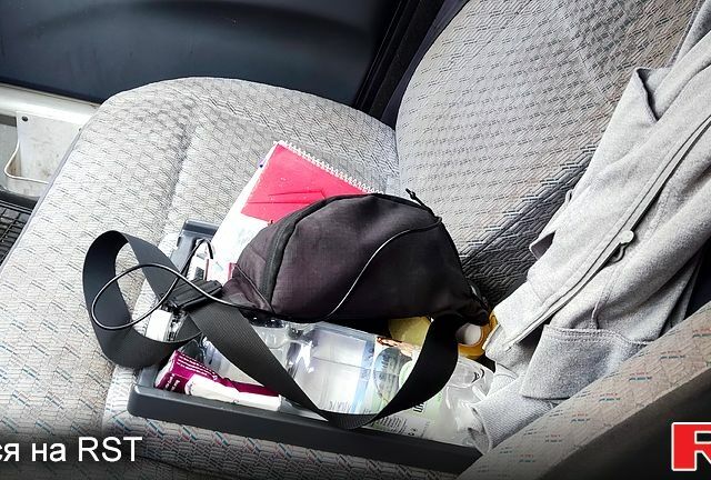 Тойота Хиасе 2005 в Днепре (Днепропетровске) на Automoto.ua Белый Тойота Хиасе, объемом двигателя 2.5 л и пробегом 334 тыс. км за 6500 $, фото 8 на Automoto.ua