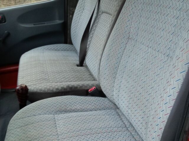 Красный Тойота Хиасе, объемом двигателя 2.5 л и пробегом 225 тыс. км за 9500 $, фото 5 на Automoto.ua