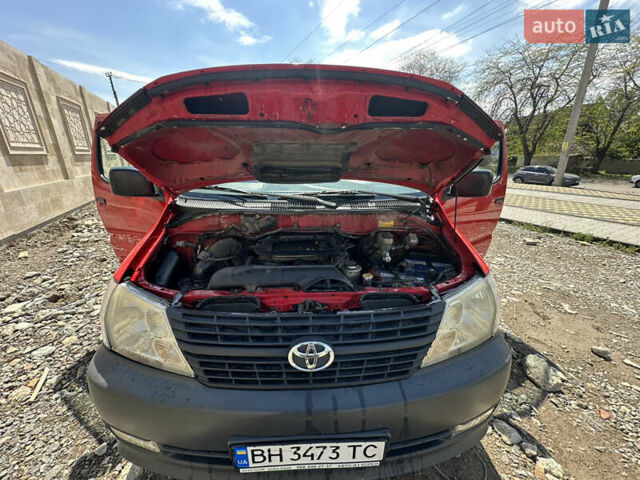 Червоний Тойота Хіасє, об'ємом двигуна 2.5 л та пробігом 190 тис. км за 8900 $, фото 21 на Automoto.ua