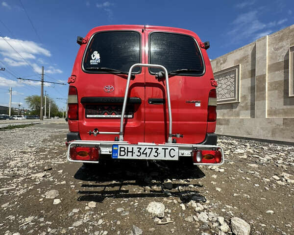Червоний Тойота Хіасє, об'ємом двигуна 2.5 л та пробігом 190 тис. км за 8900 $, фото 9 на Automoto.ua