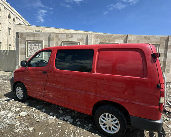 Червоний Тойота Хіасє, об'ємом двигуна 2.5 л та пробігом 190 тис. км за 8900 $, фото 10 на Automoto.ua