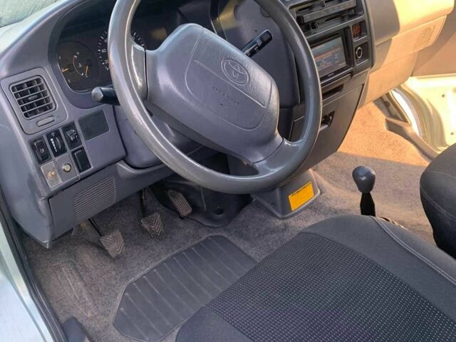 Тойота Хиасе, объемом двигателя 2.45 л и пробегом 470 тыс. км за 6400 $, фото 10 на Automoto.ua