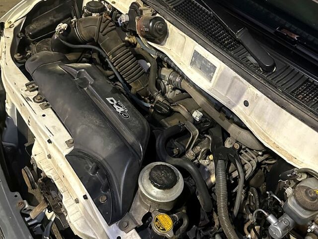 Тойота Хиасе, объемом двигателя 2.5 л и пробегом 400 тыс. км за 3450 $, фото 10 на Automoto.ua