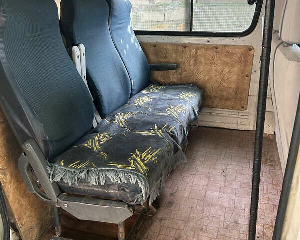 Тойота Хиасе, объемом двигателя 2.5 л и пробегом 230 тыс. км за 7900 $, фото 4 на Automoto.ua