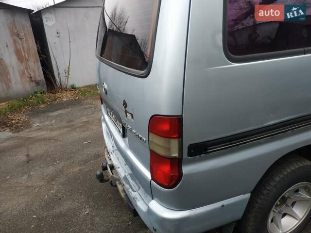 Серый Тойота Хиасе, объемом двигателя 2.4 л и пробегом 395 тыс. км за 3500 $, фото 7 на Automoto.ua