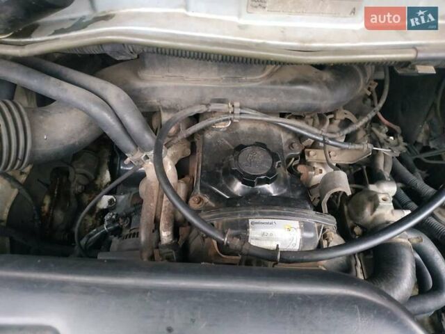 Серый Тойота Хиасе, объемом двигателя 2.4 л и пробегом 395 тыс. км за 3500 $, фото 37 на Automoto.ua