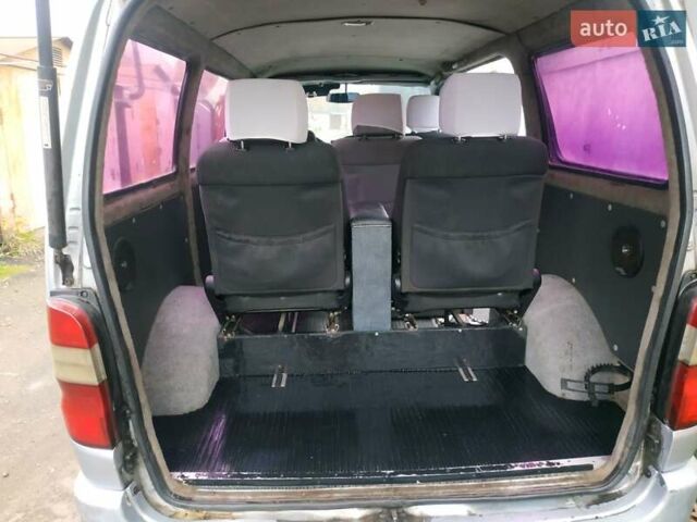 Серый Тойота Хиасе, объемом двигателя 2.4 л и пробегом 395 тыс. км за 3500 $, фото 33 на Automoto.ua