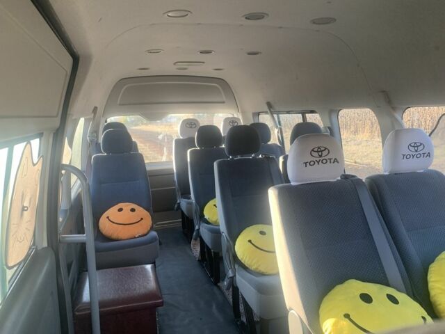 Тойота Хіасє 2008 у Запоріжжя на Automoto.ua Сірий Тойота Хіасє, об'ємом двигуна 2.7 л та пробігом 21 тис. км за 29000 $, фото 6 на Automoto.ua