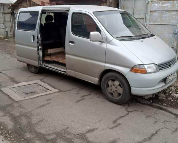 Сірий Тойота Хіасє, об'ємом двигуна 2.49 л та пробігом 433 тис. км за 6100 $, фото 9 на Automoto.ua