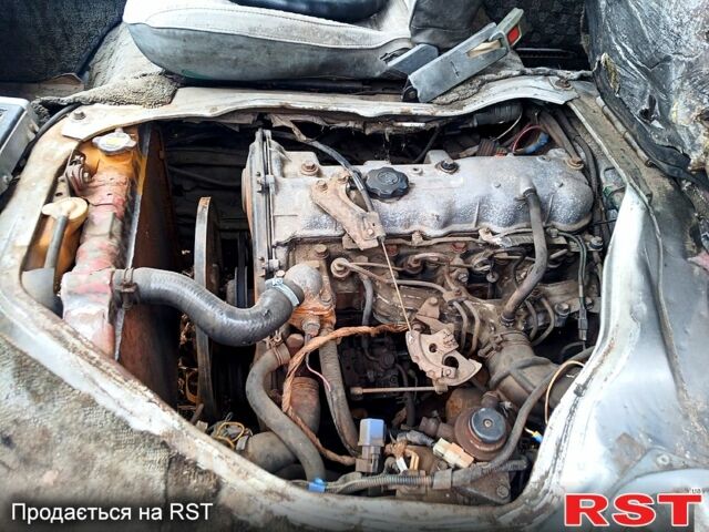 Тойота Хиасе 1984 в Днепре (Днепропетровске) на Automoto.ua Серый Тойота Хиасе, объемом двигателя 1.8 л и пробегом 300 тыс. км за 1250 $, фото 8 на Automoto.ua