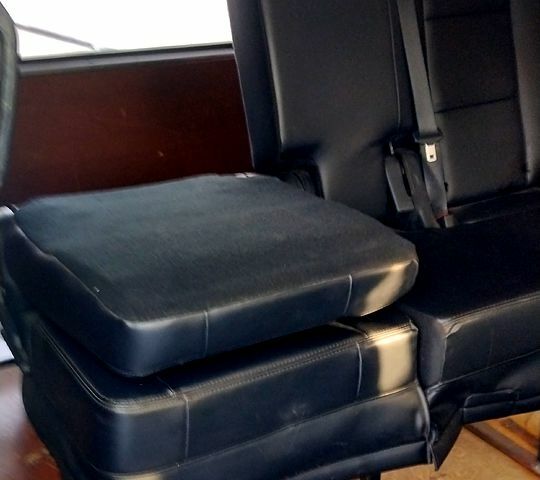 Серый Тойота Хиасе, объемом двигателя 2 л и пробегом 320 тыс. км за 3000 $, фото 8 на Automoto.ua