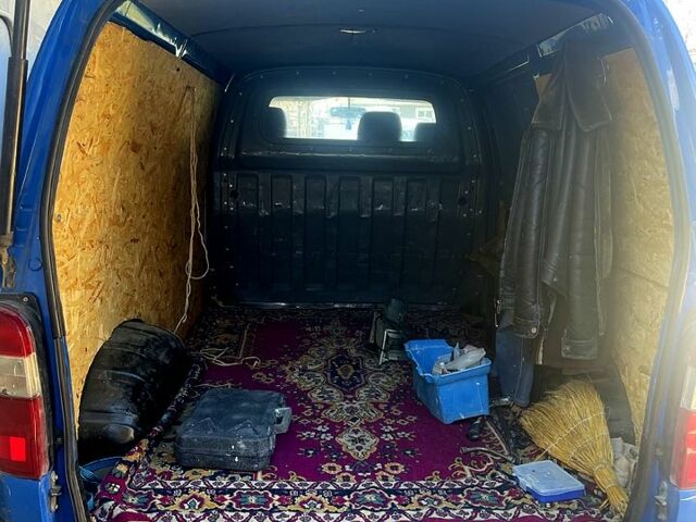 Синий Тойота Хиасе, объемом двигателя 2.4 л и пробегом 400 тыс. км за 3500 $, фото 5 на Automoto.ua