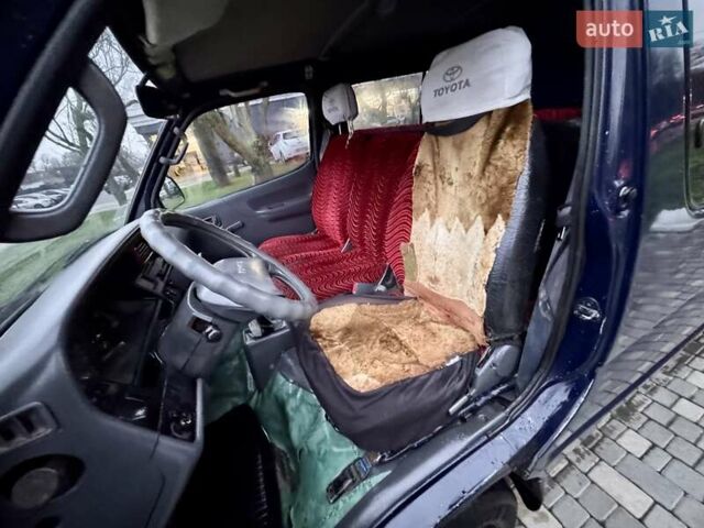 Синий Тойота Хиасе, объемом двигателя 0 л и пробегом 290 тыс. км за 3400 $, фото 26 на Automoto.ua