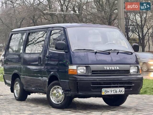 Синий Тойота Хиасе, объемом двигателя 0 л и пробегом 290 тыс. км за 3400 $, фото 17 на Automoto.ua