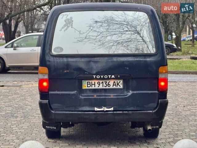 Синий Тойота Хиасе, объемом двигателя 0 л и пробегом 290 тыс. км за 3400 $, фото 4 на Automoto.ua
