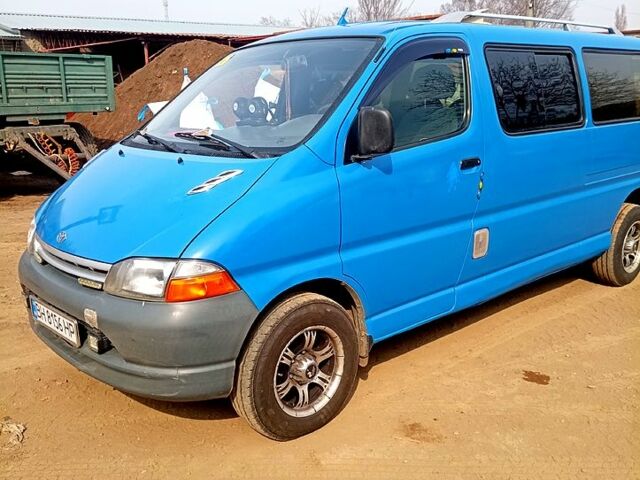 Синий Тойота Хиасе, объемом двигателя 2.4 л и пробегом 420 тыс. км за 6100 $, фото 6 на Automoto.ua