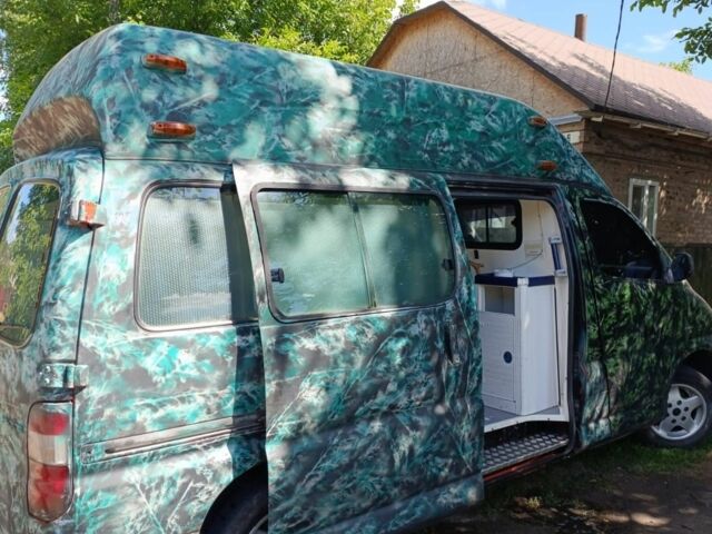 Зелений Тойота Хіасє, об'ємом двигуна 0 л та пробігом 100 тис. км за 13000 $, фото 9 на Automoto.ua