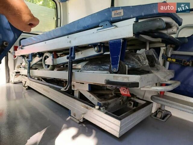 Зеленый Тойота Хиасе, объемом двигателя 0 л и пробегом 100 тыс. км за 13000 $, фото 1 на Automoto.ua