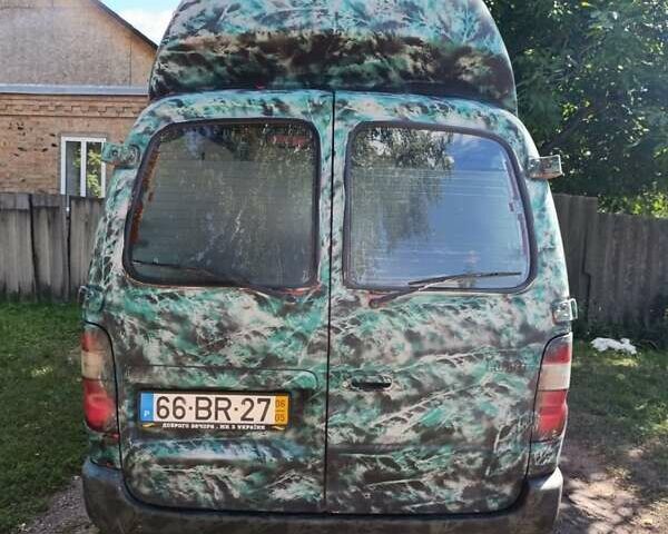 Зеленый Тойота Хиасе, объемом двигателя 0 л и пробегом 100 тыс. км за 13000 $, фото 30 на Automoto.ua