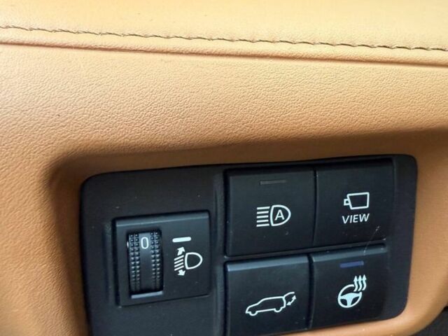 Белый Тойота Хайлендер, объемом двигателя 3.5 л и пробегом 96 тыс. км за 25500 $, фото 7 на Automoto.ua