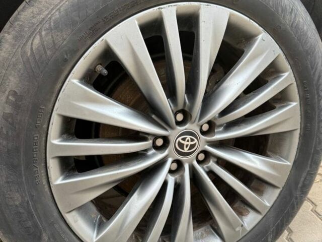 Белый Тойота Хайлендер, объемом двигателя 3.5 л и пробегом 96 тыс. км за 25500 $, фото 16 на Automoto.ua