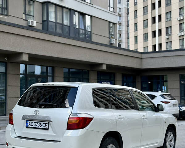 Білий Тойота Хайлендер, об'ємом двигуна 3.5 л та пробігом 165 тис. км за 10500 $, фото 5 на Automoto.ua