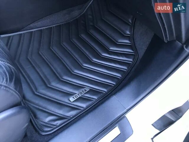 Белый Тойота Хайлендер, объемом двигателя 3.5 л и пробегом 178 тыс. км за 15999 $, фото 34 на Automoto.ua